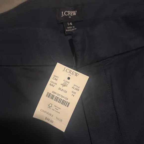 J. crew women’s shorts. Navy blue nwt - Picture 4 of 4